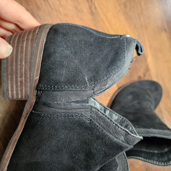 Booties | Sam Edelman | Size 7 - Picture 10 of 11